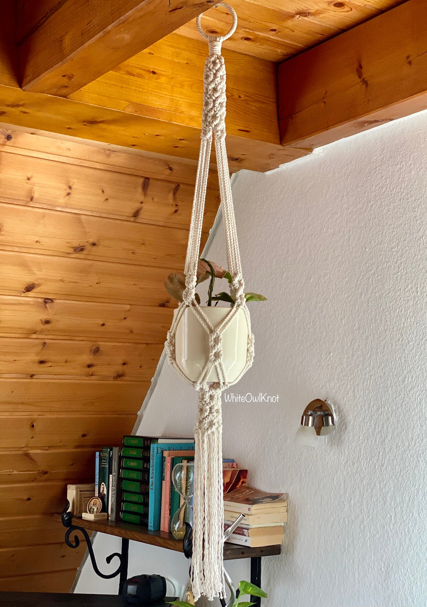 Macrame Plant Hanger Pattern, Plant Lover Gift Idea