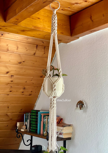 Macrame Plant Hanger Pattern, Plant Lover Gift Idea