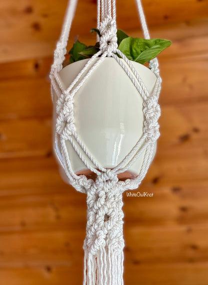 Macrame Plant Hanger Pattern, Plant Lover Gift Idea