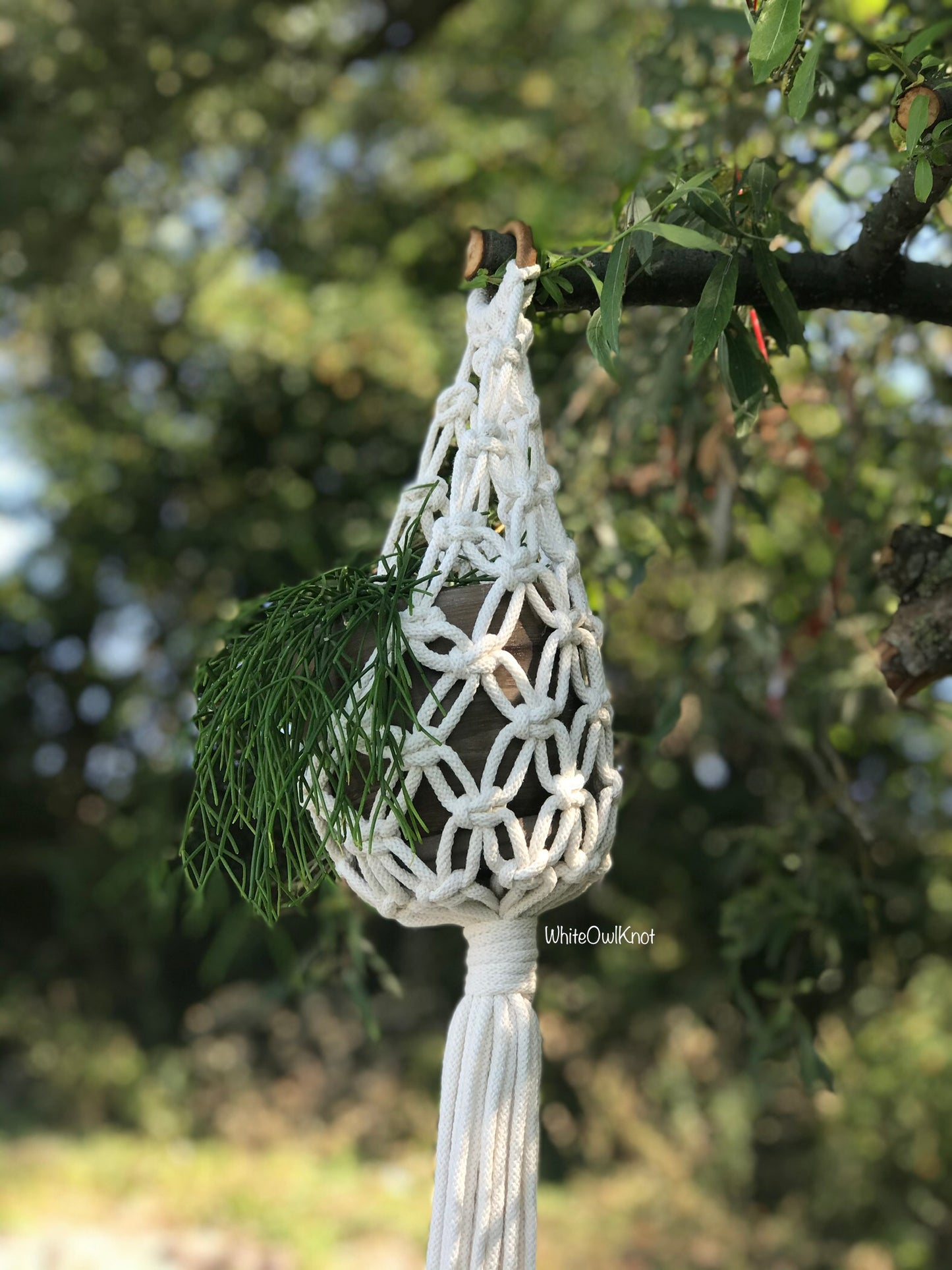 Macrame Plant Hanger Pattern PDF with Nest-Style Basket Design