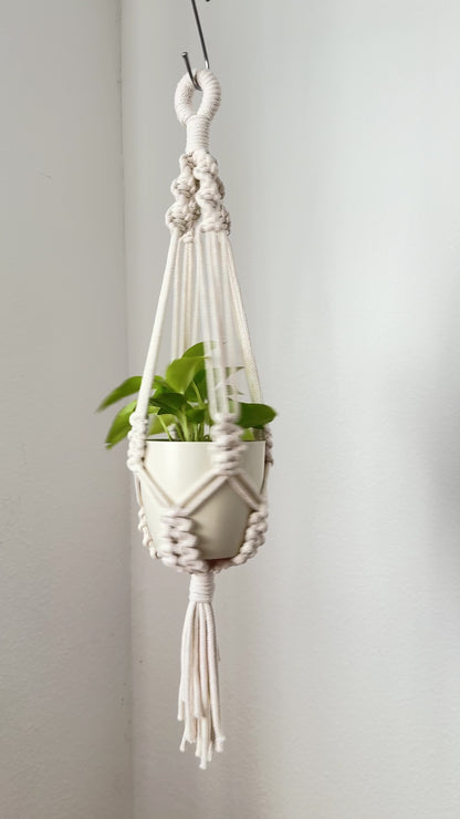 Macrame Plant Hanger PDF Pattern for Indoor Plants